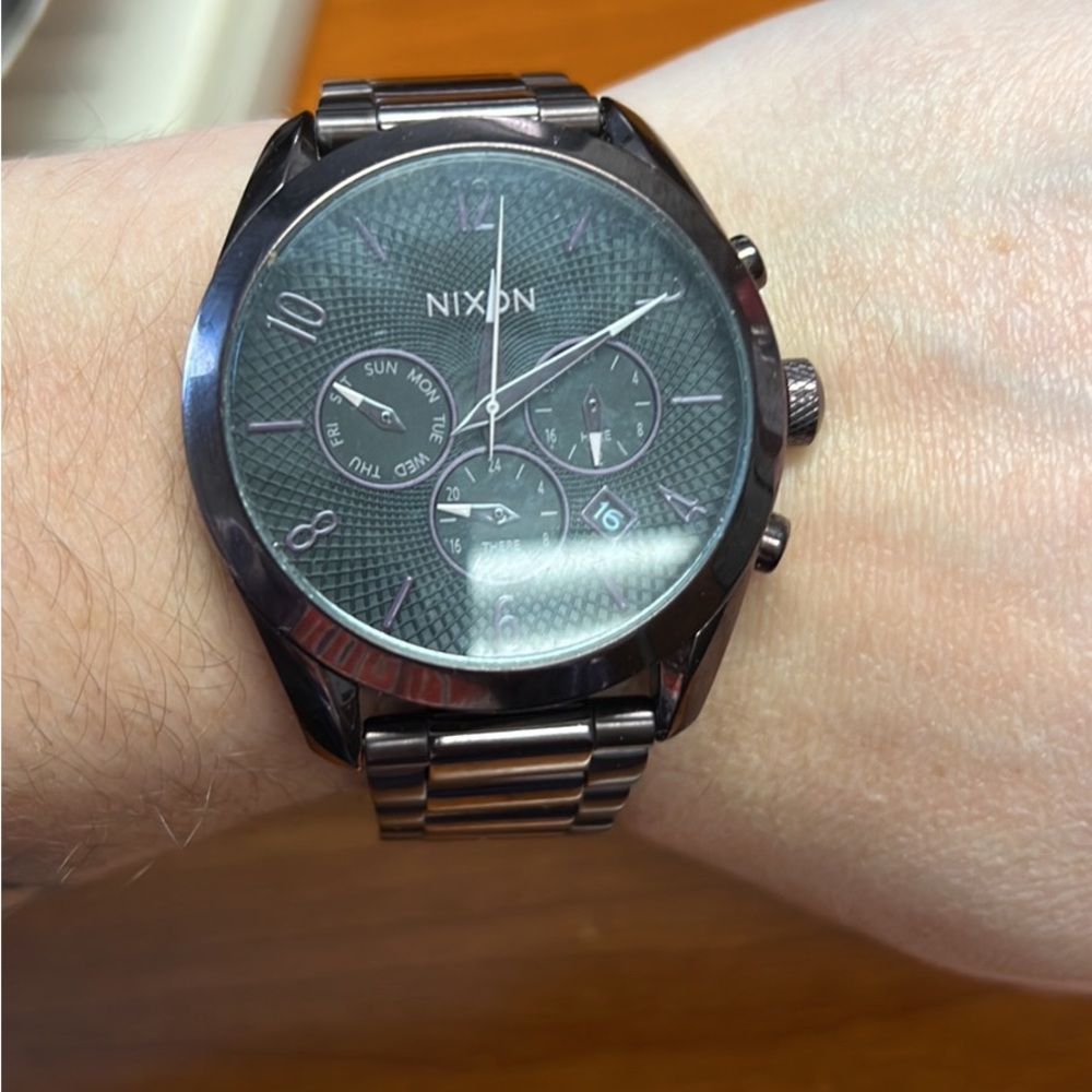 The Bullet Chrono Watch NIXON- Plum Color